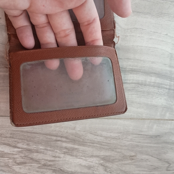 Louis Vuitton Bi Fold Card Holder Wallet - Picture 7 of 9